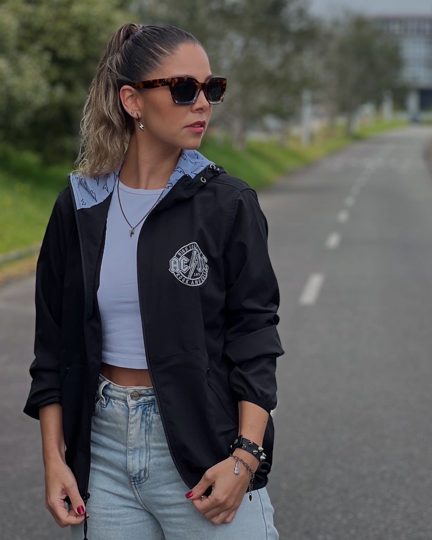 Rompevientos Unisex AC/DC
