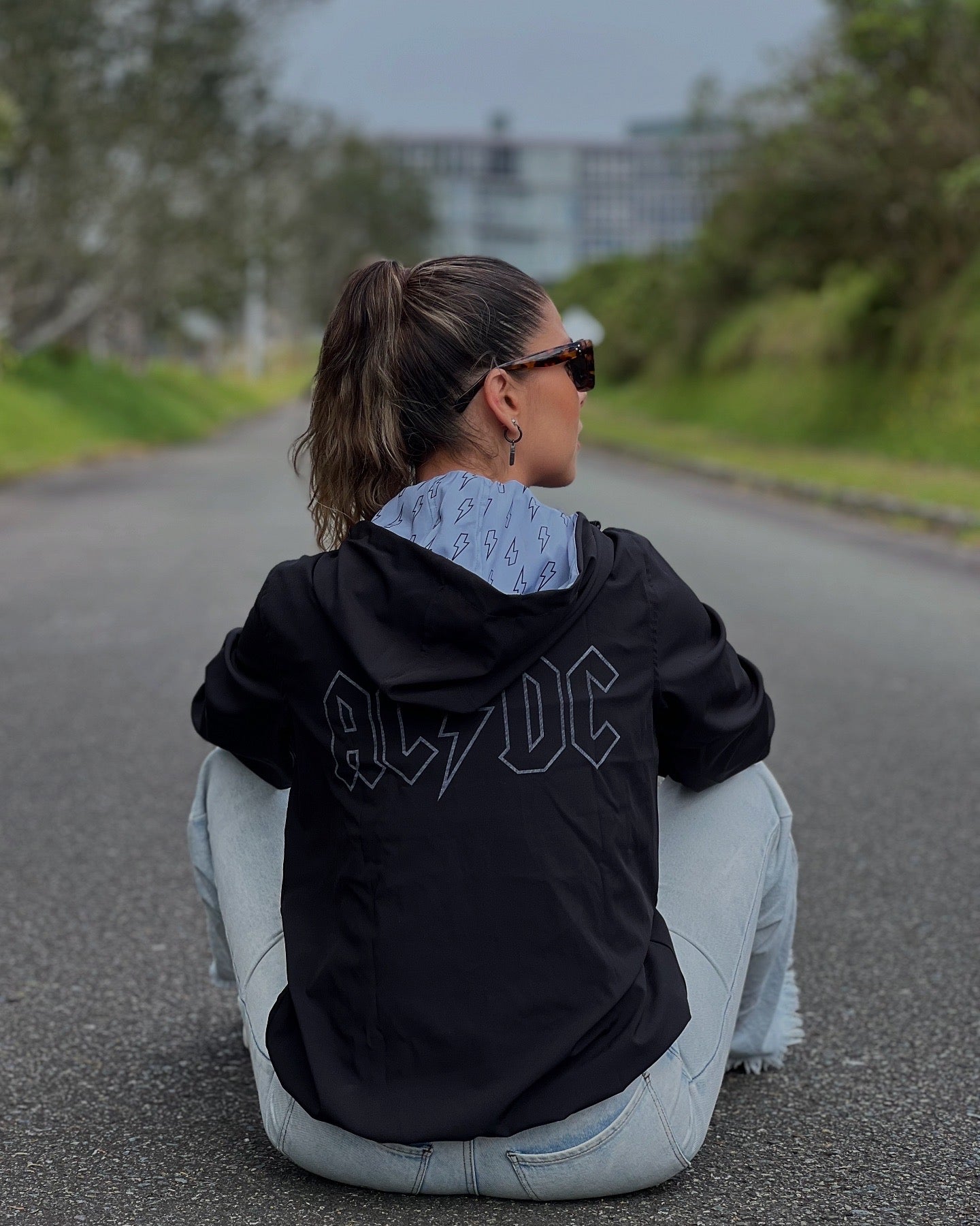 Rompevientos Unisex AC/DC