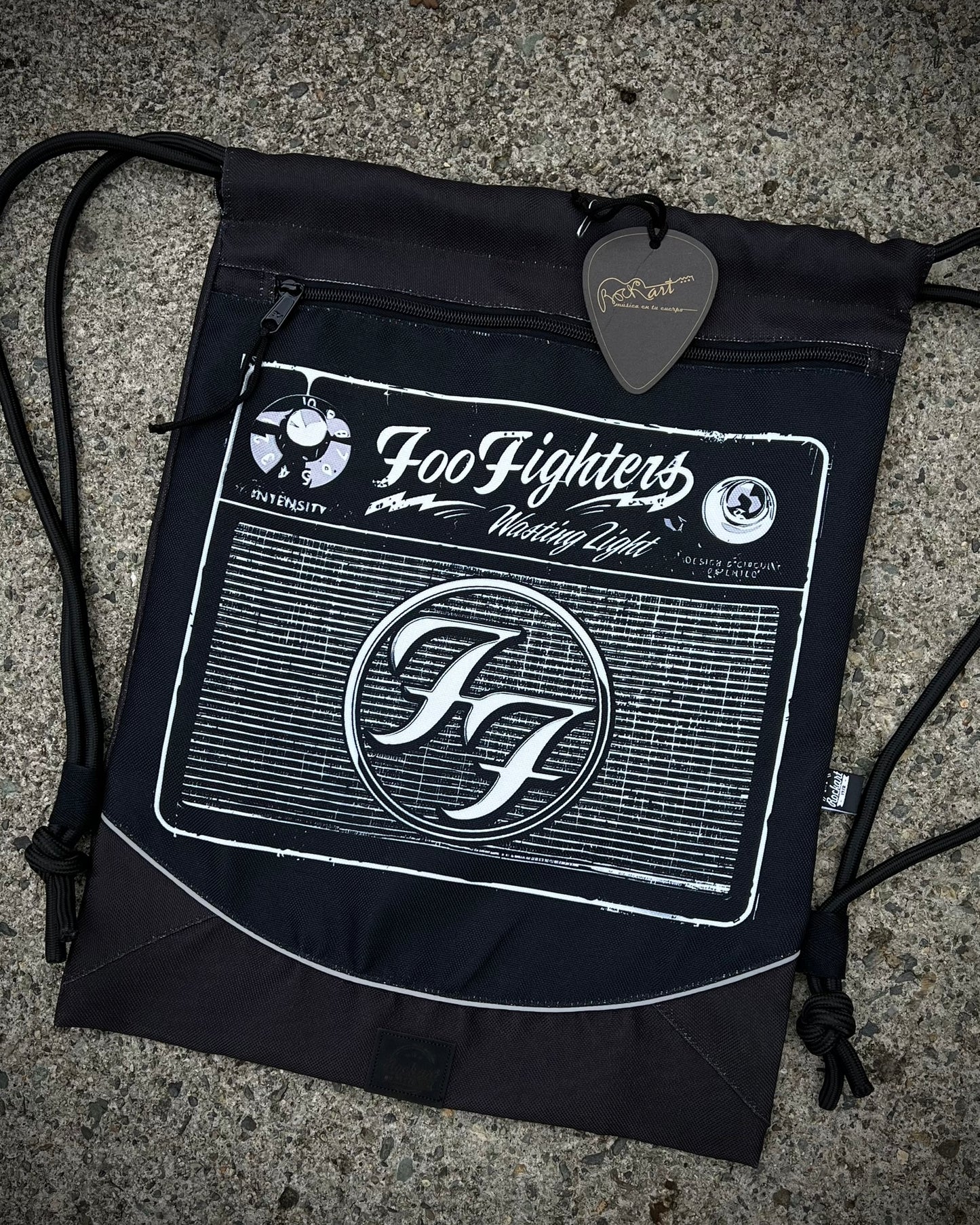 Tula Foo Fighters