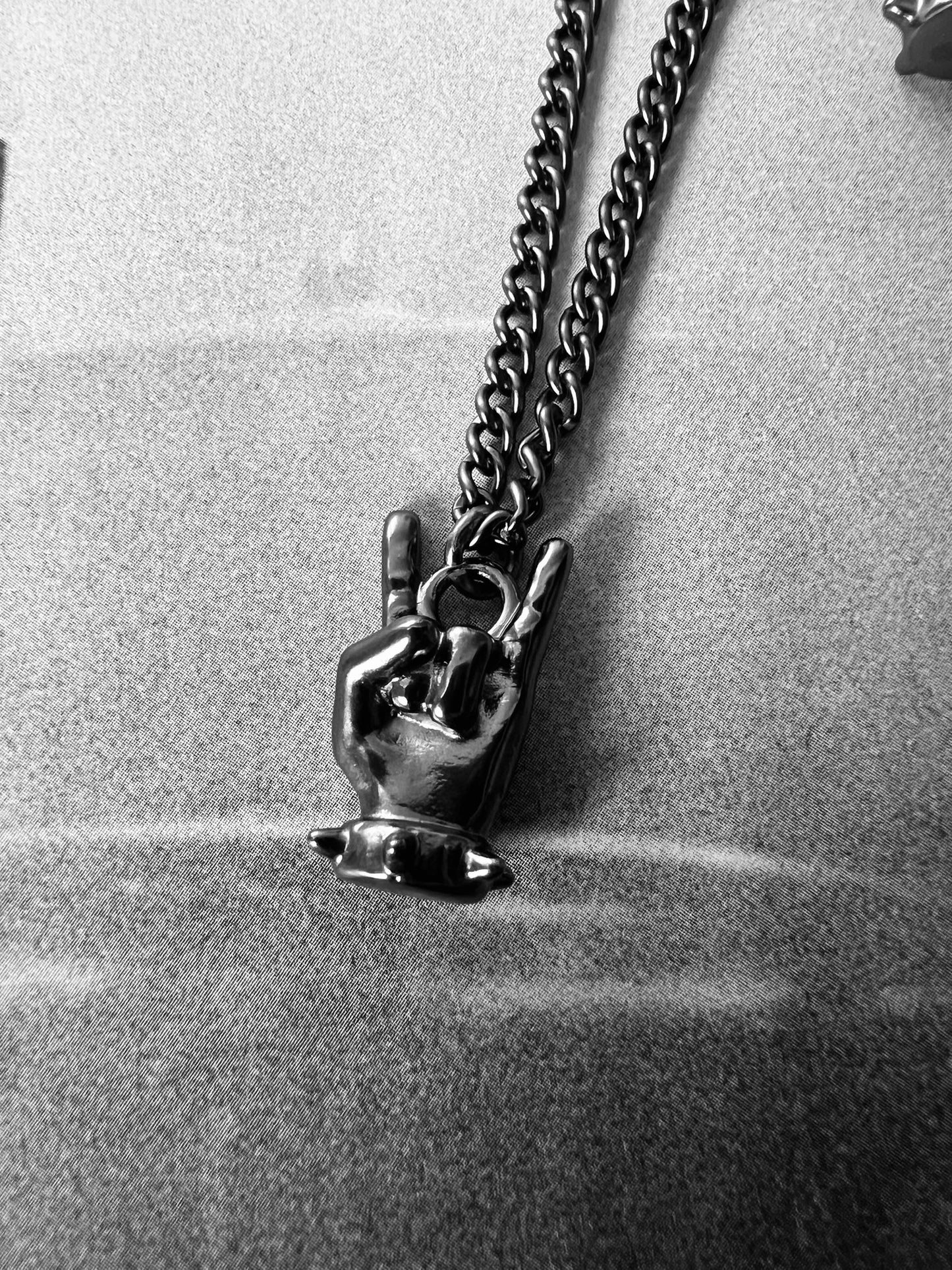 Collar Rock On Black