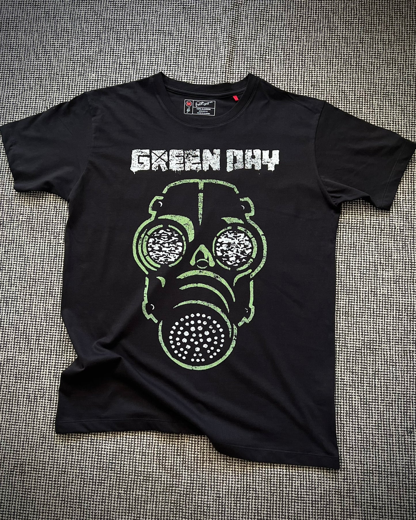 Camiseta Hombre Green Day Gas Mask