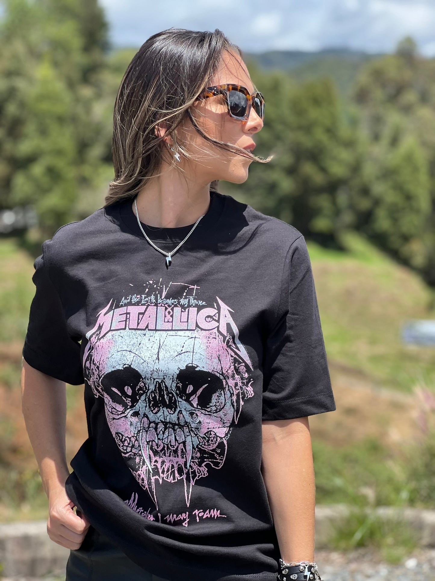 Camiseta Mujer Metallica Oversize