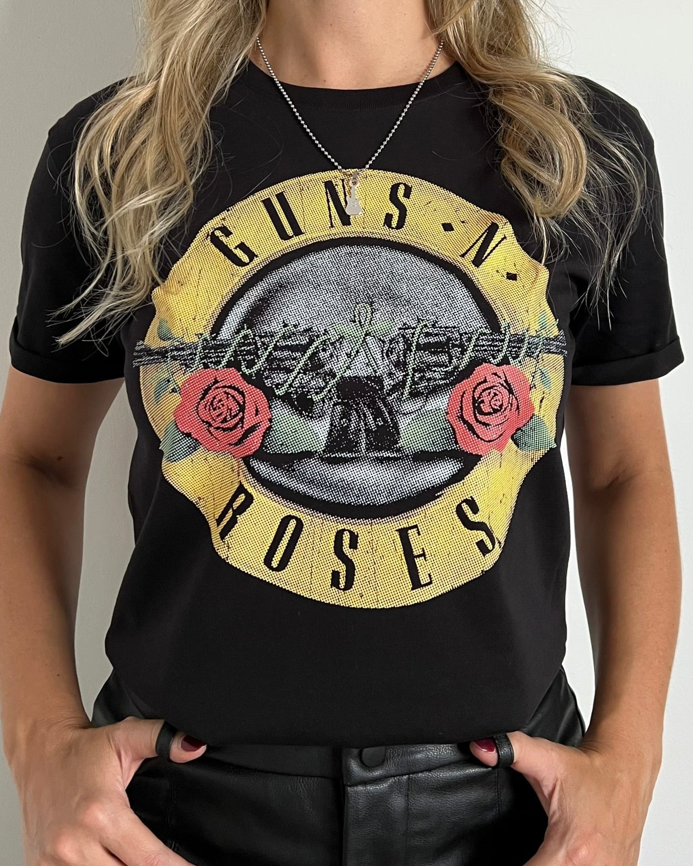 Camiseta Mujer Guns Amarillo