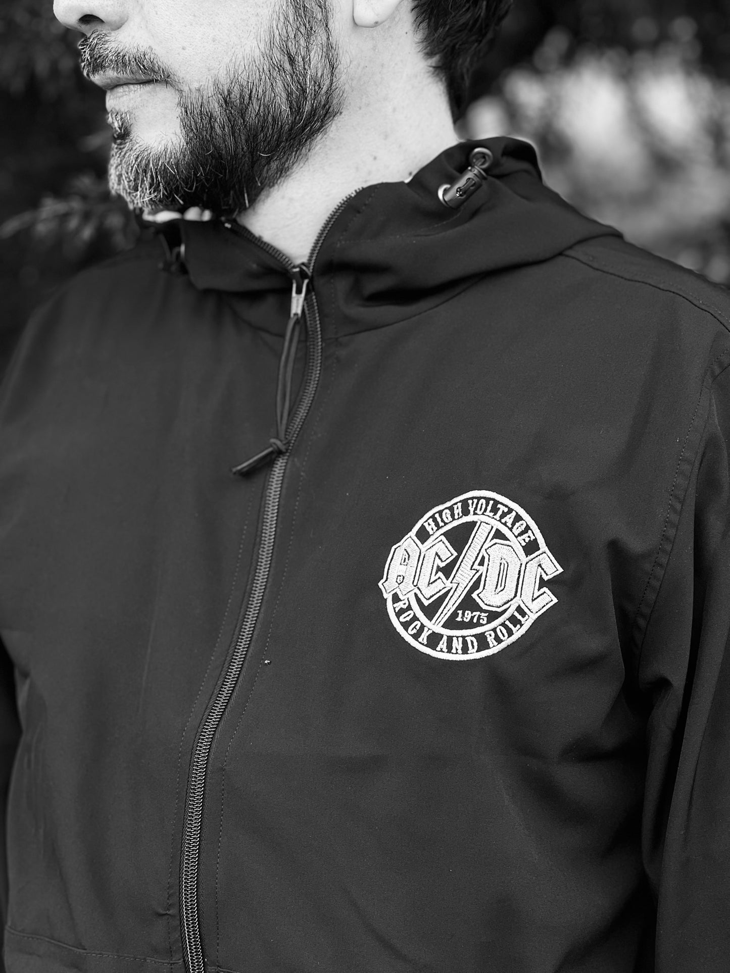Rompevientos Unisex AC/DC