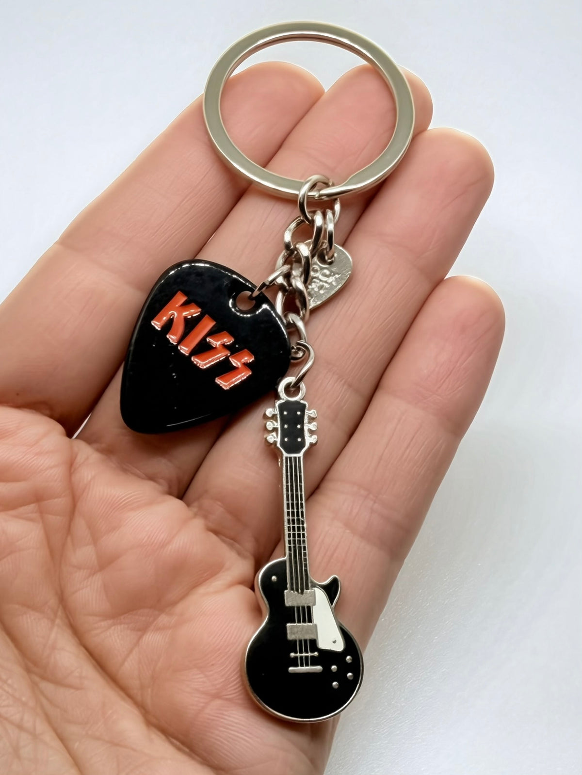 Llavero Kiss + Guitarra