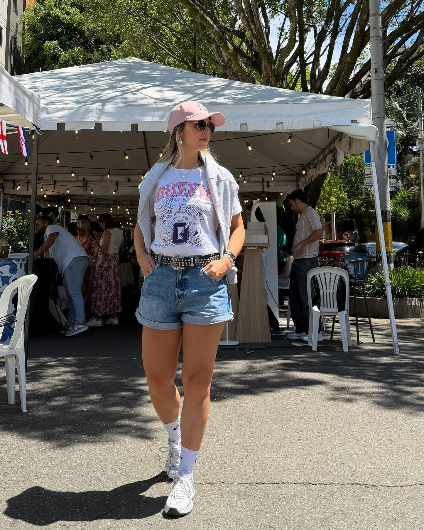 Camiseta Mujer Queen