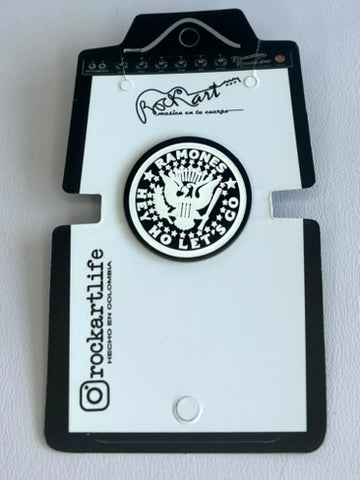 Pin Ramones