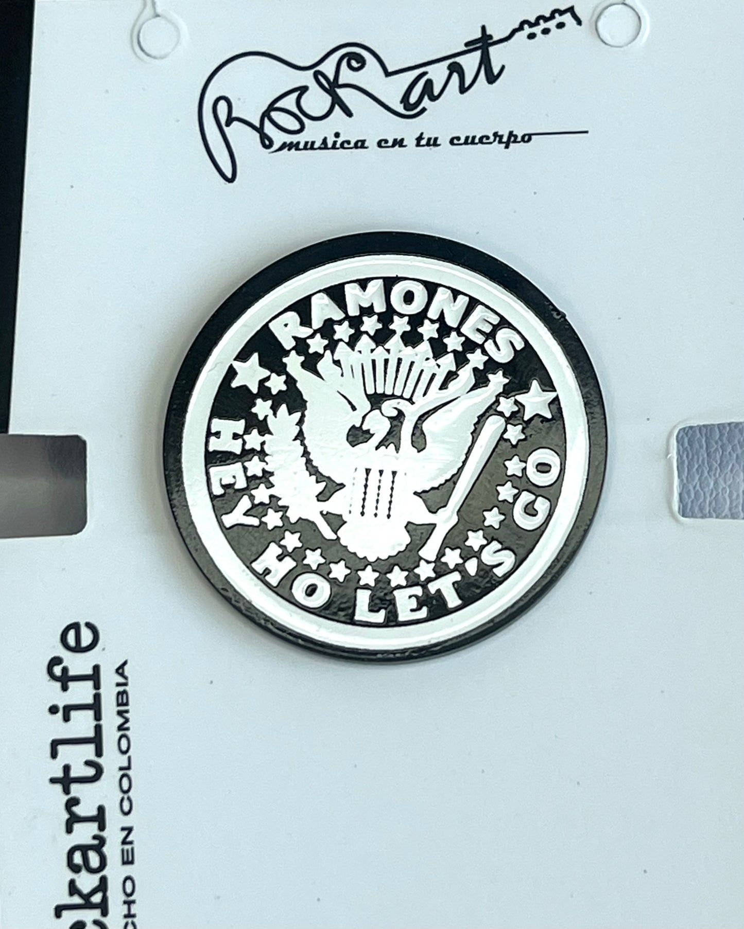 Pin Ramones