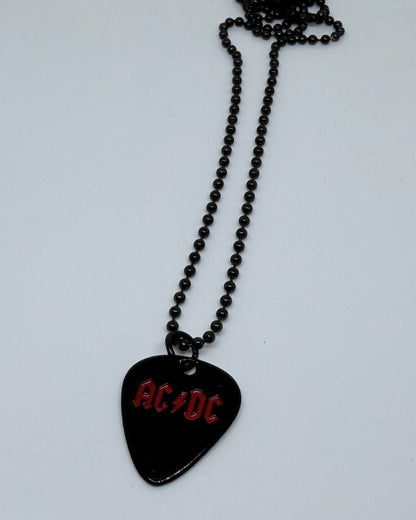 Collar AC/DC Pick