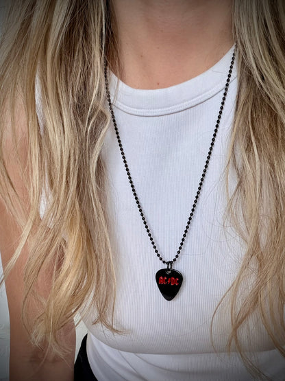 Collar AC/DC Pick