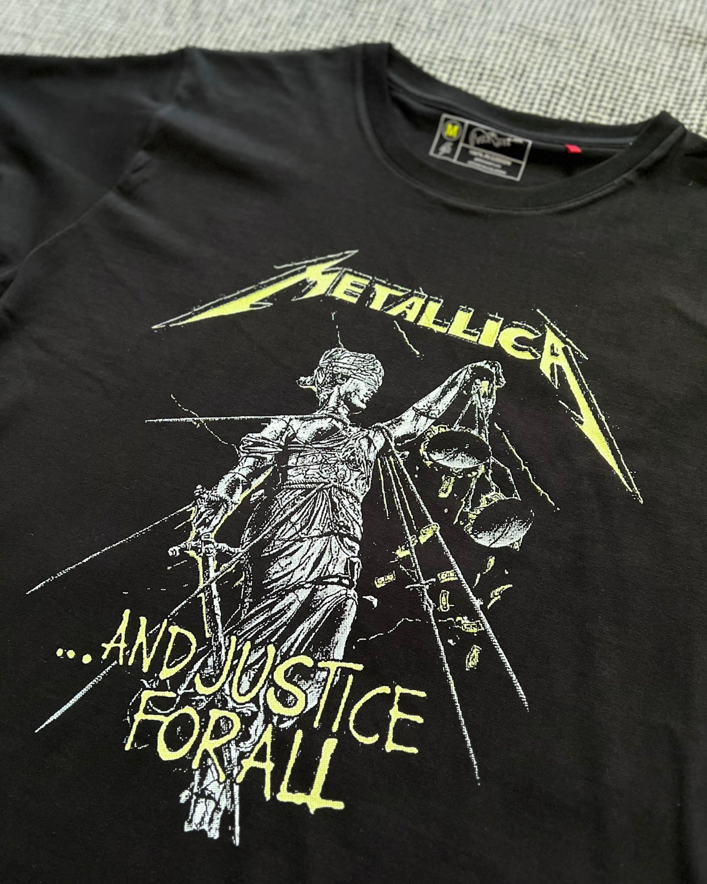 Camiseta Hombre Metallica And Justice