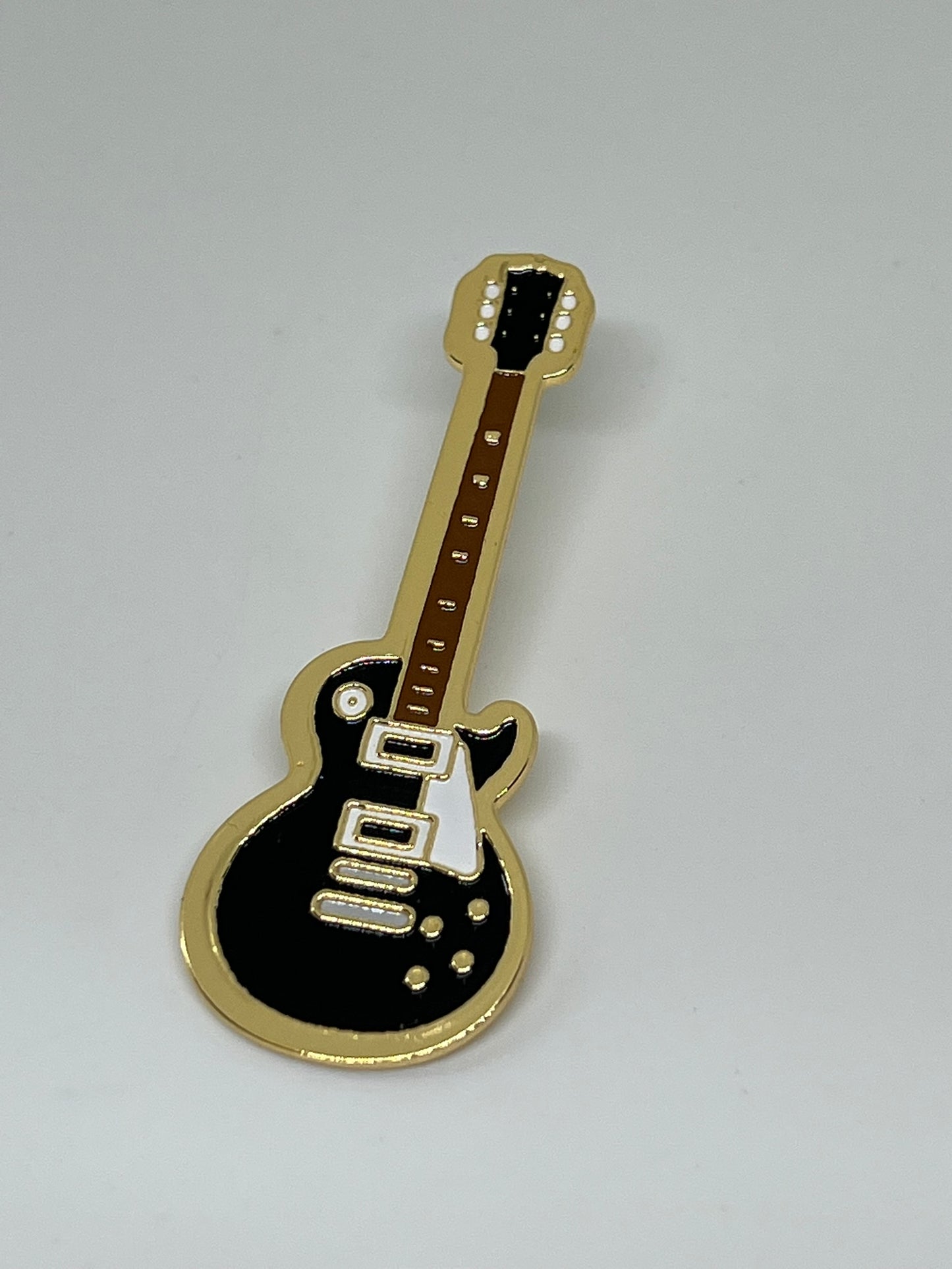 Pin Les Paul Guitar
