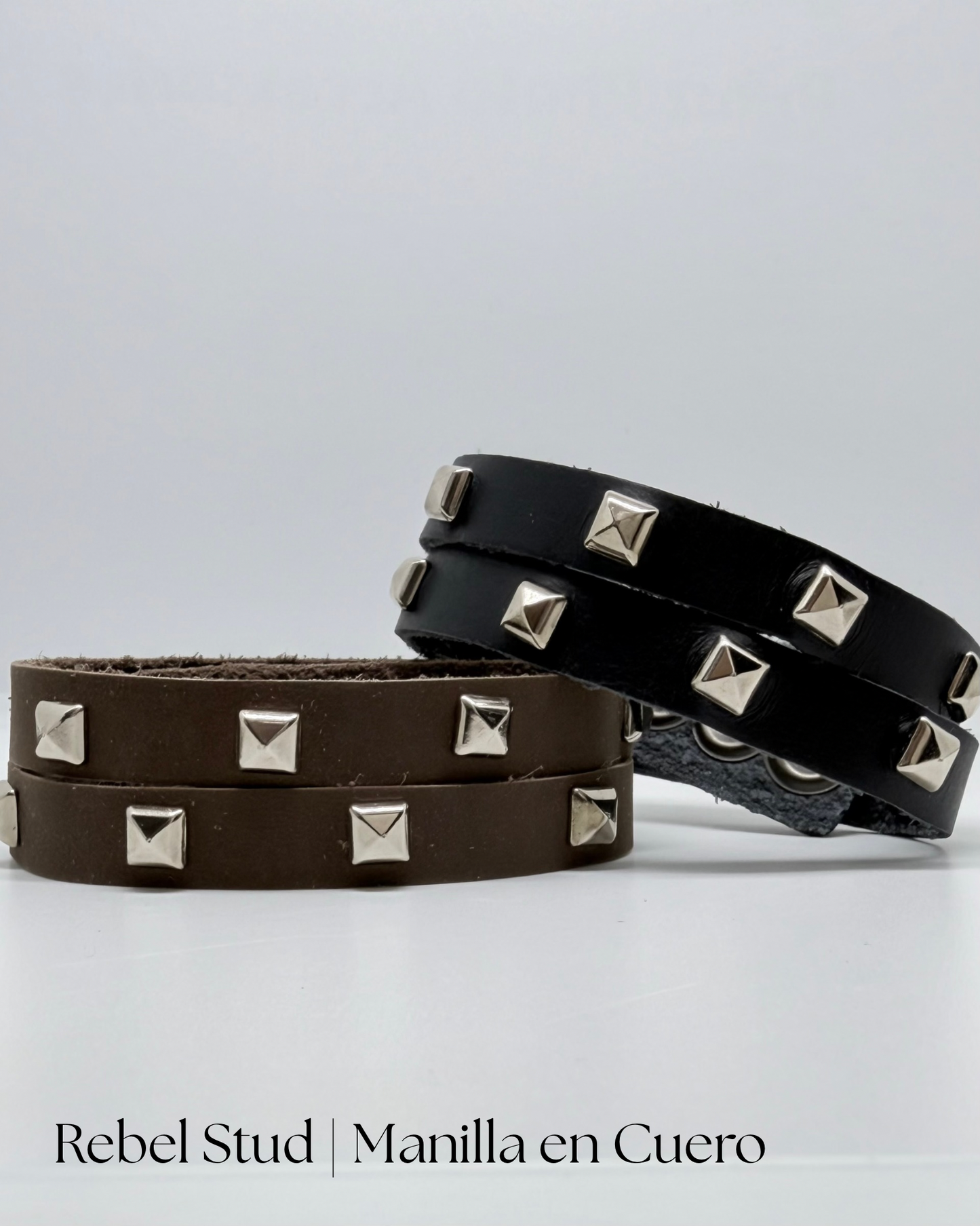 Manilla en cuero Rebel Stud