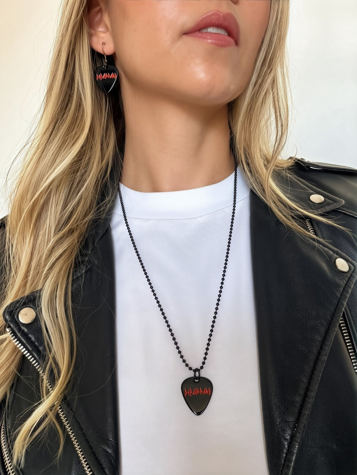 Aretes Def Leppard