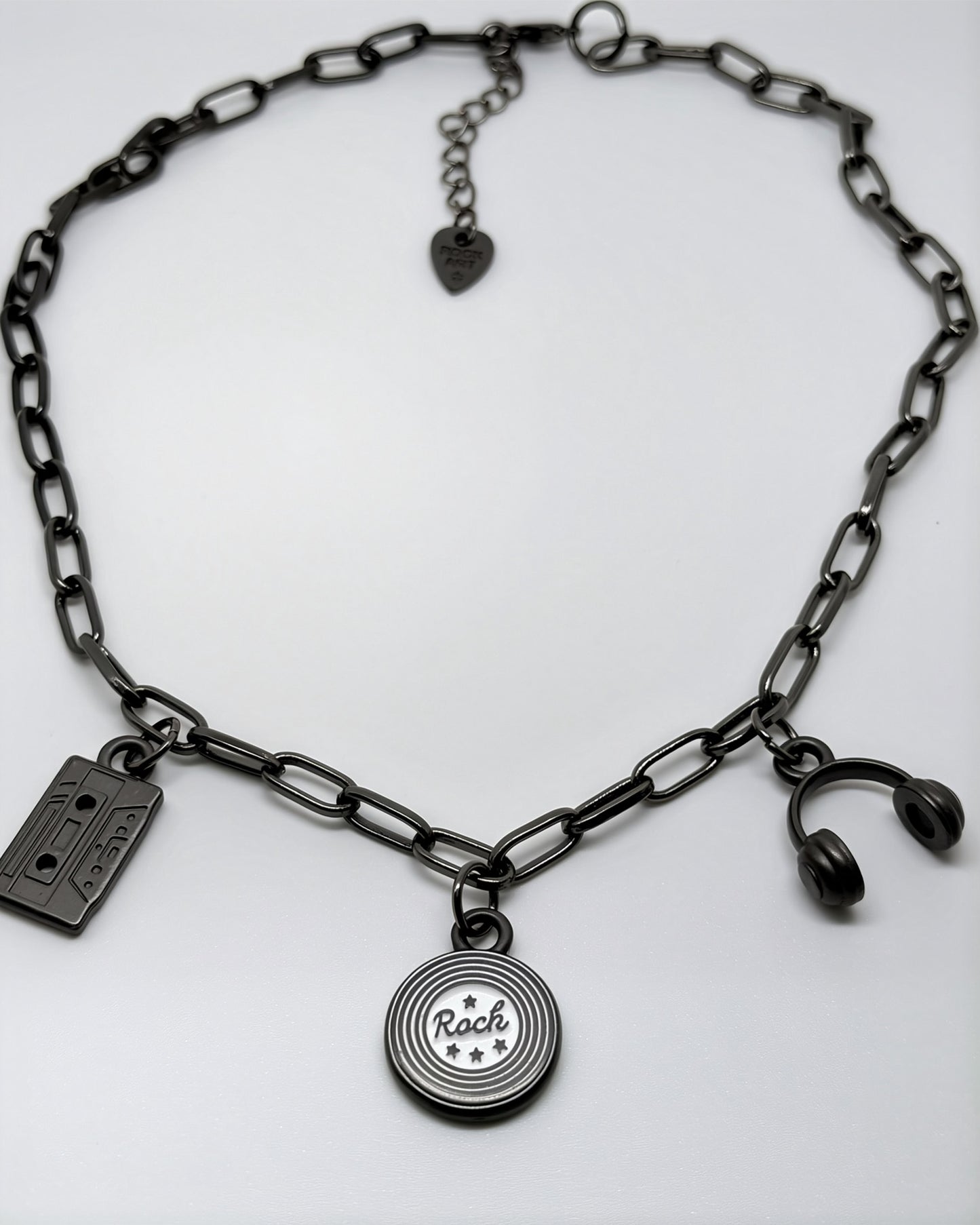 Collar Retro Music