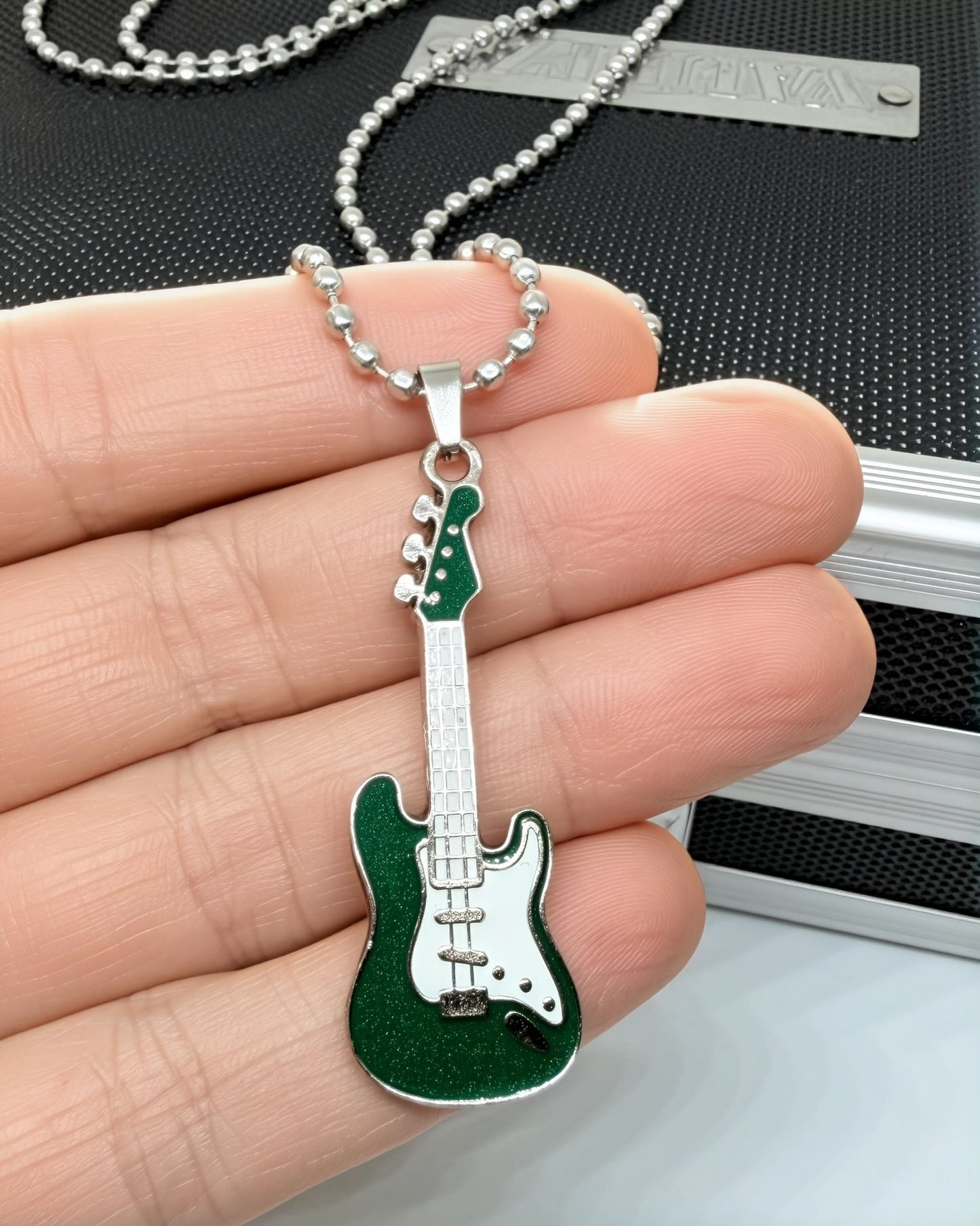 Collar Bass Verde