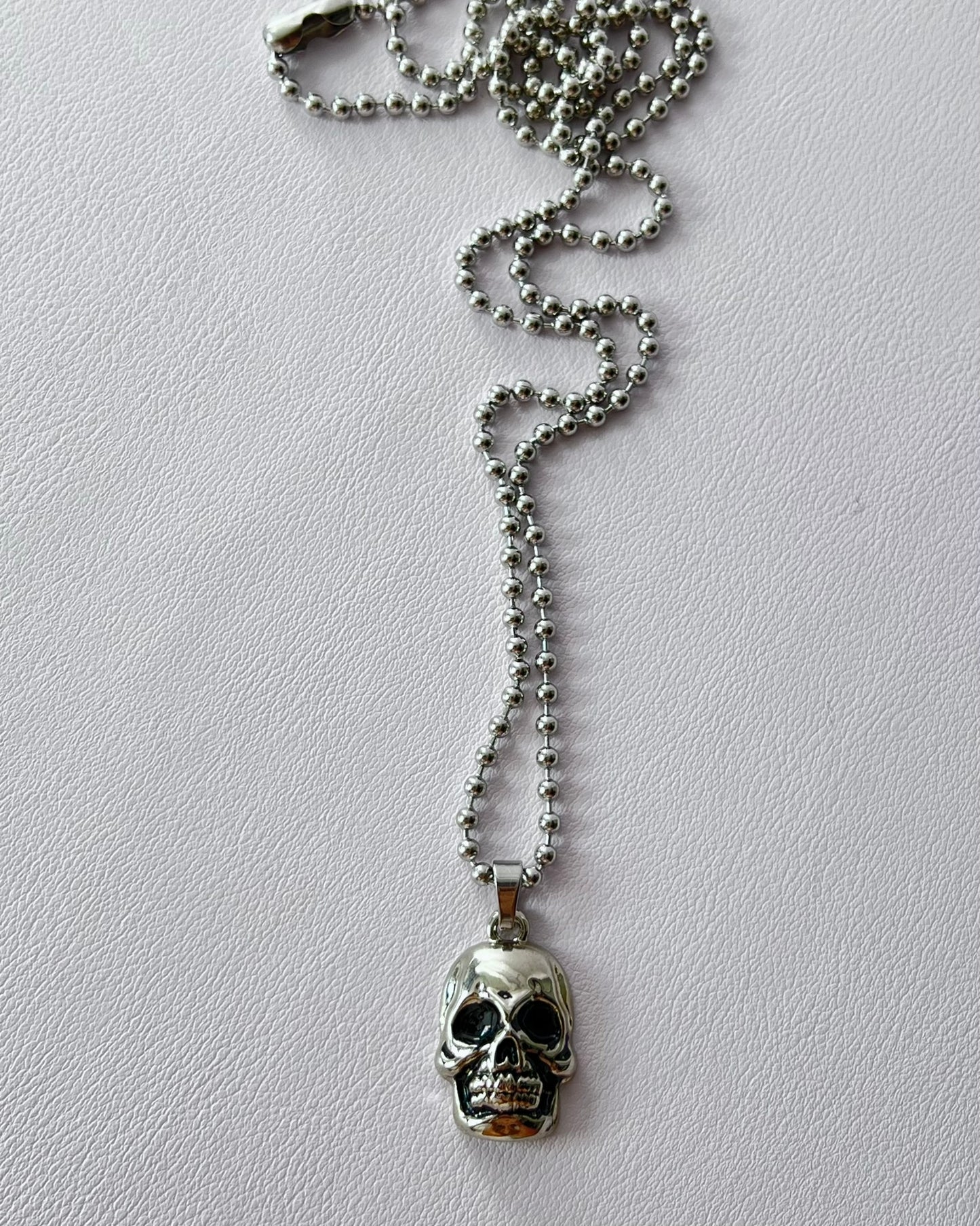 Collar Skull