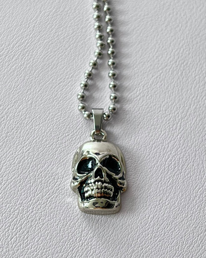 Collar Skull