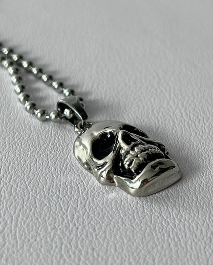 Collar Skull